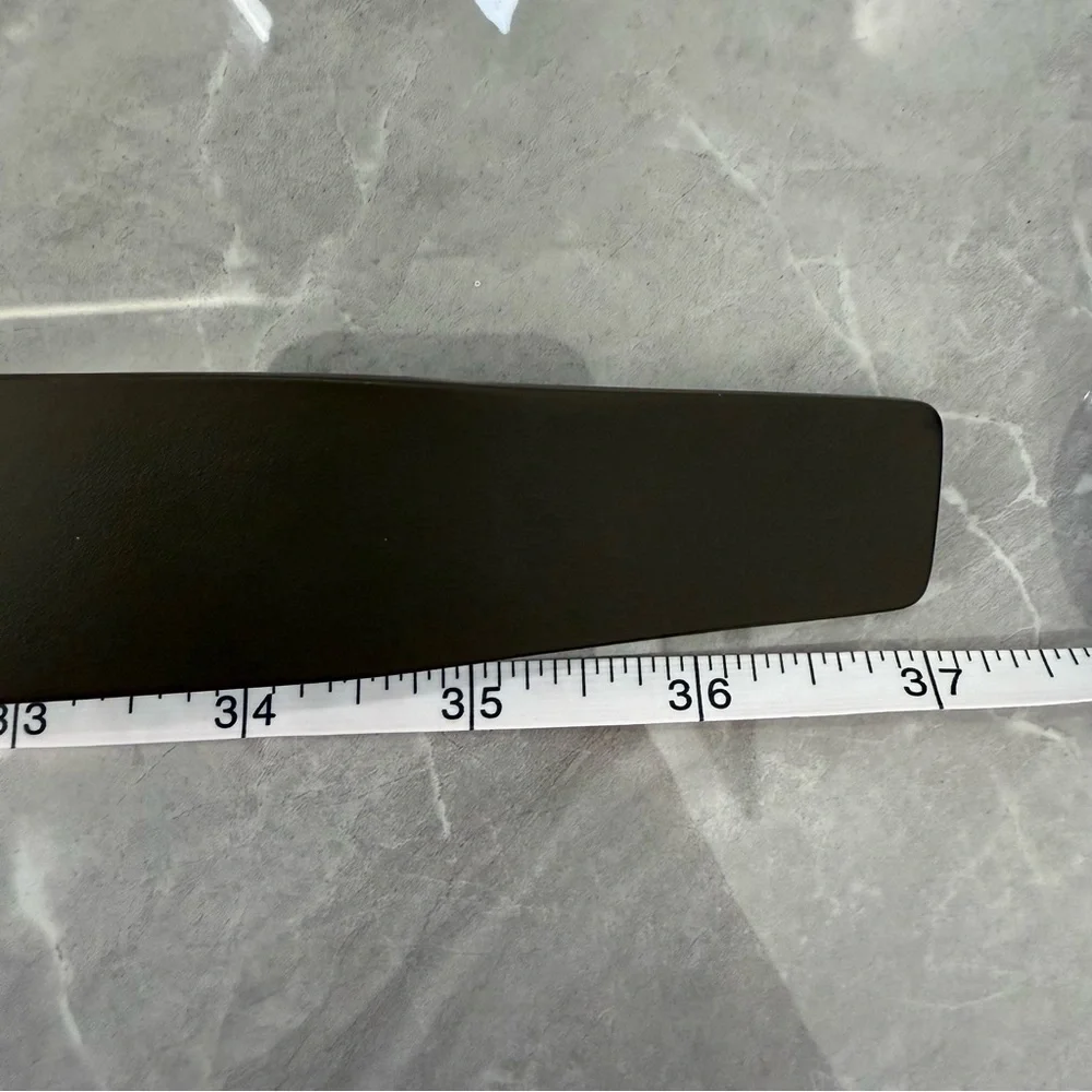 Women’s CK Calvin Klein Jeans Molded Rubber Belt Medium